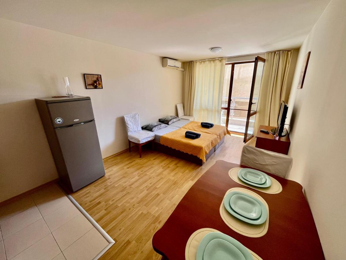 Alexandr Apartments Vigo Nesebar Eksteriør bilde