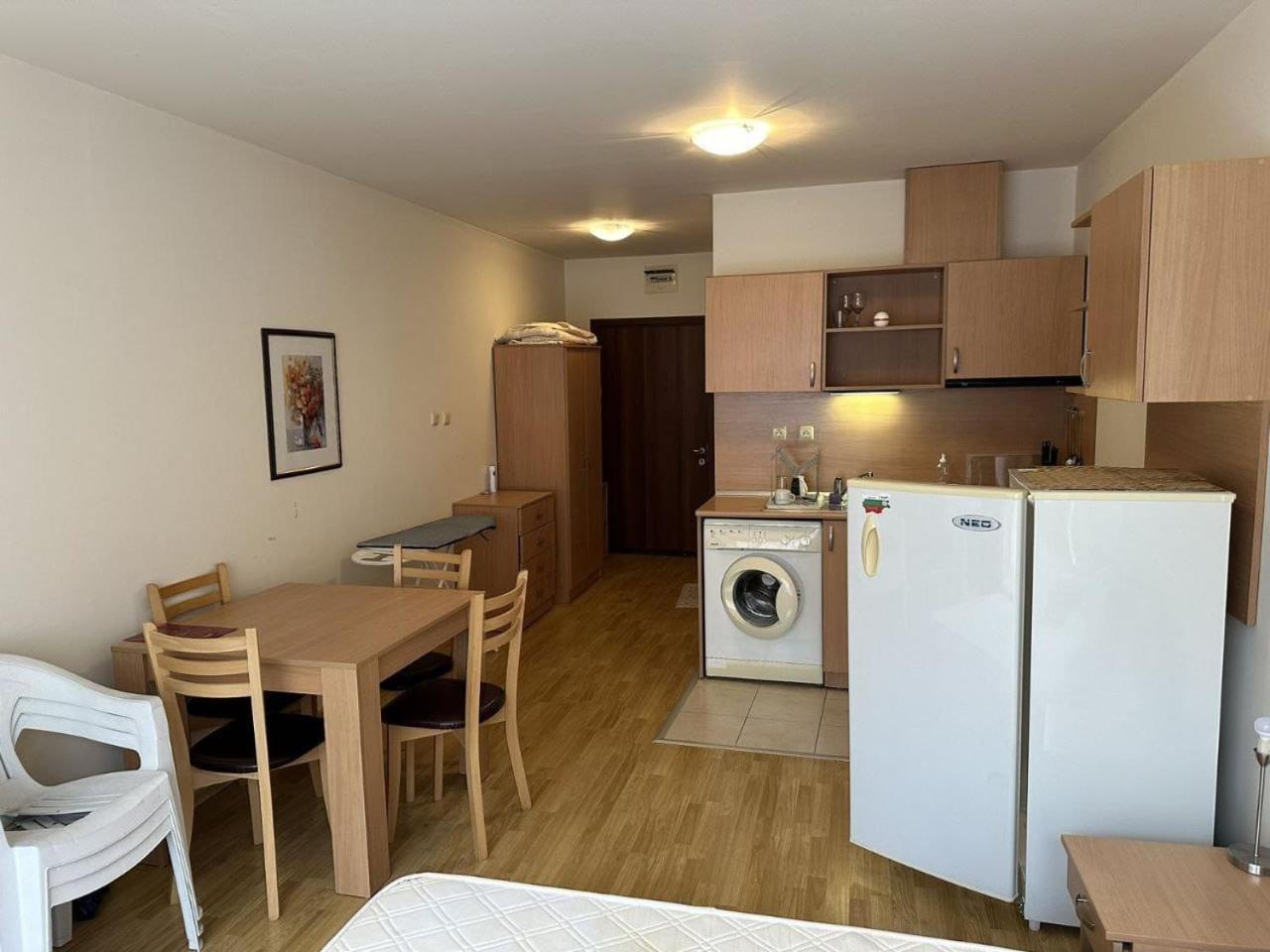 Alexandr Apartments Vigo Nesebar Eksteriør bilde