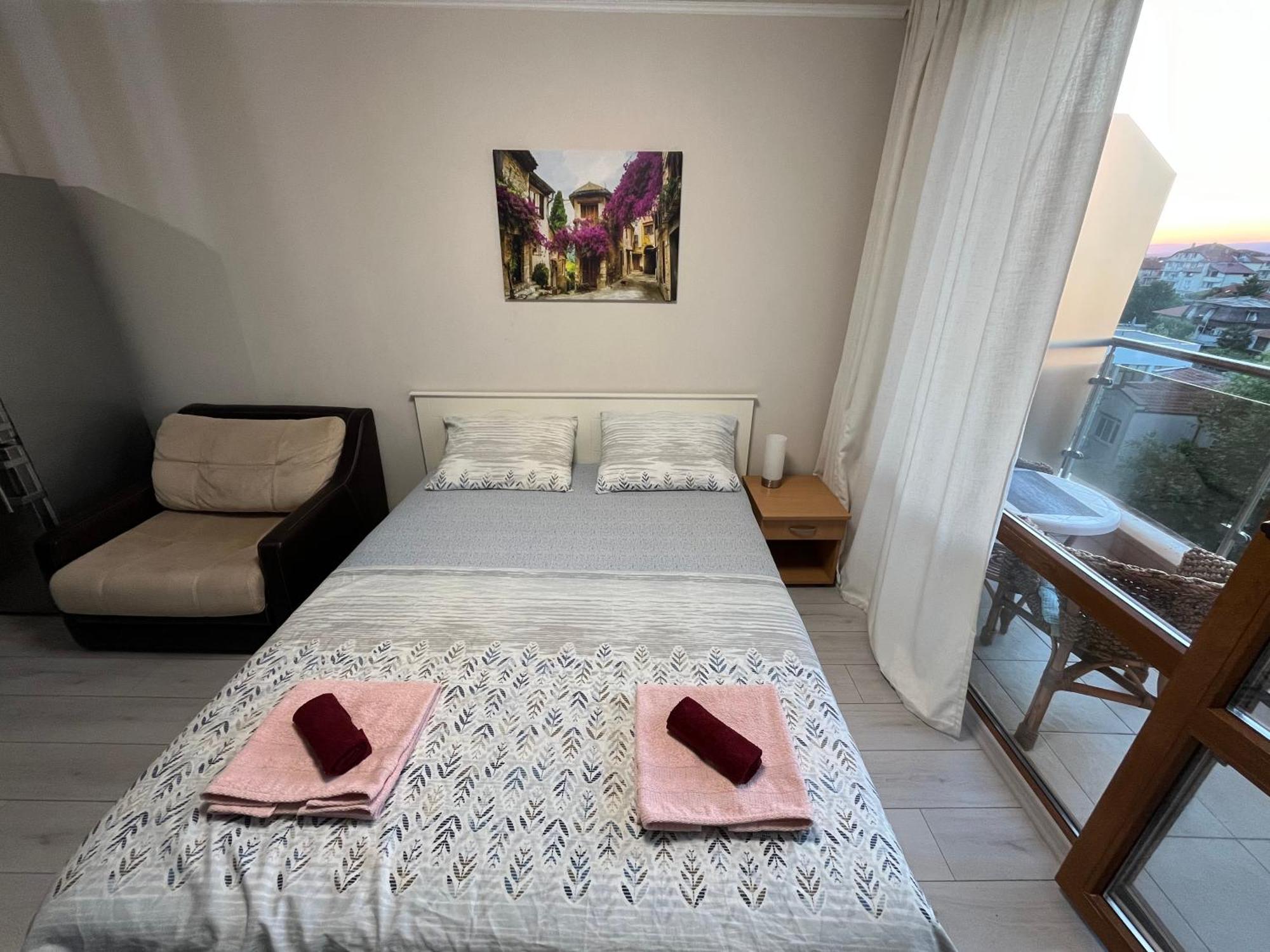 Alexandr Apartments Vigo Nesebar Eksteriør bilde